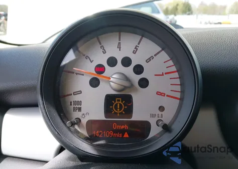 2012 Mini Cooper Clubman from USA, damaged, VIN WMWZF3C51CT268232